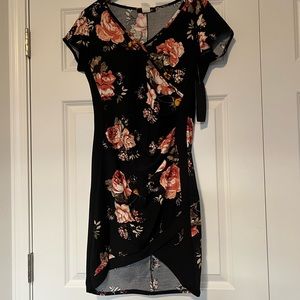 Black floral dress, size XL, short sleeve Nwt